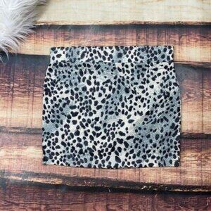 White Snow Leopard Print Bodycon Mini Skirt